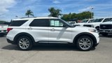 Certified 2021 Ford Explorer Limited w/ Equipment Group 301A image 2
