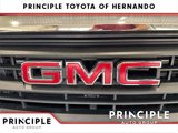 Used 2024 GMC Terrain SLE image 2