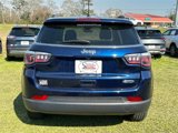 Used 2018 Jeep Compass Latitude w/ Popular Equipment Group image 3