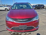 Used 2017 Chrysler Pacifica Limited image 2