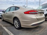 Used 2017 Ford Fusion SE w/ Fusion SE Technology Package image 6