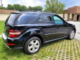 Used 2009 Mercedes-Benz ML 320 BlueTEC 4MATIC image 5