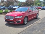 Used 2020 Lincoln MKZ image 3