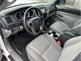 Used 2013 Toyota Tacoma 4x4 Double Cab image 2