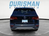 Used 2022 Volkswagen Taos SE w/ Panoramic Sunroof Package image 5