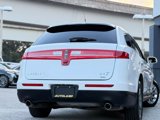 Used 2015 Lincoln MKT AWD image 4