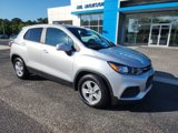 Used 2022 Chevrolet Trax LS w/ Tint and Cruise Package image 5