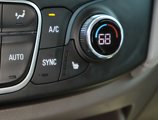 Used 2020 Chevrolet Traverse LT w/ Driver Confidence II Package image 5