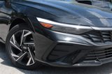New 2025 Hyundai Elantra SEL image 2