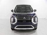 Used 2022 Mitsubishi Outlander SE image 2