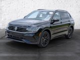 Certified 2022 Volkswagen Tiguan SE R-Line image 4
