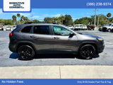Used 2018 Jeep Cherokee Latitude w/ Altitude Package image 4