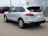 Used 2017 Porsche Cayenne Platinum Edition image 3