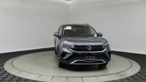 Used 2022 Volkswagen Taos SE image 2