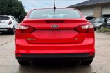 Used 2012 Ford Focus SE w/ SE Winter Pkg image 5