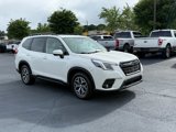 Used 2022 Subaru Forester Premium image 2