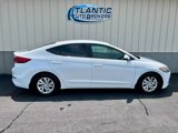 Used 2018 Hyundai Elantra SE image 3