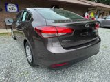 Used 2018 Kia Forte LX image 3