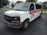 Used 2004 Chevrolet Express 3500 Extended Passenger image 3