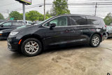 Used 2023 Chrysler Pacifica Touring-L image 6