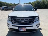 Used 2017 Ford Explorer XLT image 2