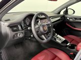 Used 2025 Porsche Macan image 4