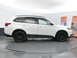 Used 2020 Mitsubishi Outlander LE image 4