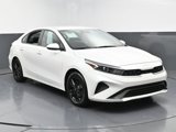 Used 2022 Kia Forte LXS image 3