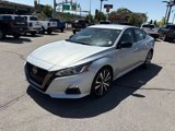 Used 2022 Nissan Altima 2.5 SR image 3