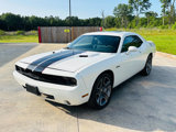 Used 2010 Dodge Challenger SE image 3