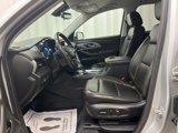 Used 2018 Chevrolet Traverse LT image 3