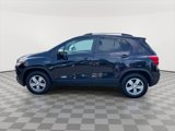 Used 2022 Chevrolet Trax LT w/ Driver Confidence Package image 4