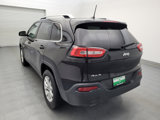 Used 2018 Jeep Cherokee Latitude Plus w/ Cold Weather Group image 5