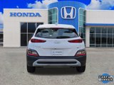 Used 2023 Hyundai Kona SE image 4