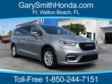 Used 2021 Chrysler Pacifica Touring-L image 1