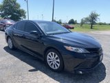 Used 2018 Toyota Camry L image 3