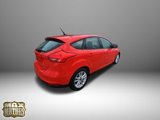 Used 2015 Ford Focus SE w/ SE Cold Weather Package image 5