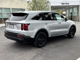 Used 2021 Kia Sorento LX image 3