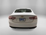 Used 2022 Chevrolet Malibu LT image 3
