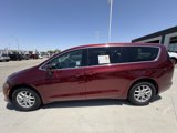 Used 2023 Chrysler Voyager LX image 2