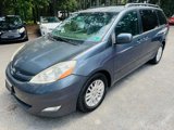 Used 2008 Toyota Sienna XLE image 2