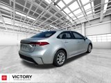 Used 2022 Toyota Corolla LE image 3