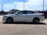 Used 2025 Nissan Sentra SV image 5