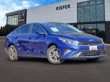 Used 2022 Kia Forte LXS image 2