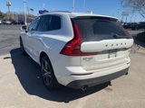 Used 2019 Volvo XC60 T5 Momentum w/ Multimedia Package image 3