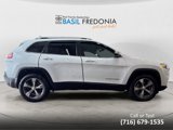 Used 2019 Jeep Cherokee Limited w/ Luxury Group image 2