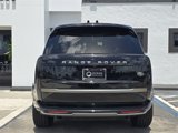 Used 2023 Land Rover Range Rover Long Wheelbase SE image 5