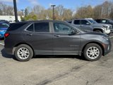 Used 2022 Chevrolet Equinox LT image 2