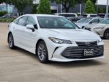 Used 2019 Toyota Avalon XLE image 3