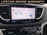 Used 2022 Chrysler Pacifica Touring-L image 6